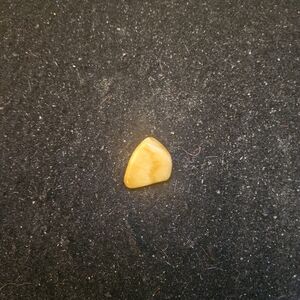 Yellow jasper piece